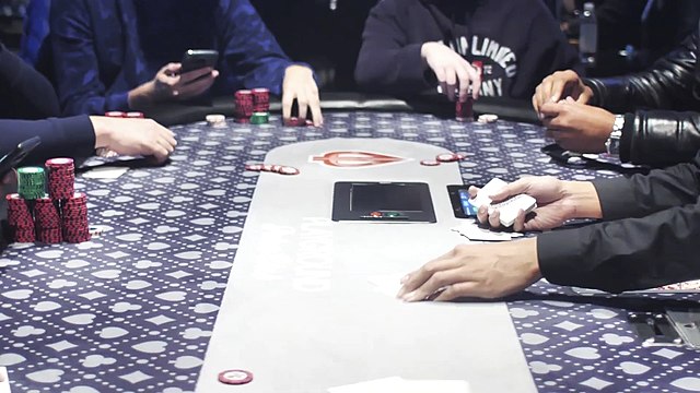 Qué póker es el más adecuado para ti: ¿Cash, sit go o torneo en vivo